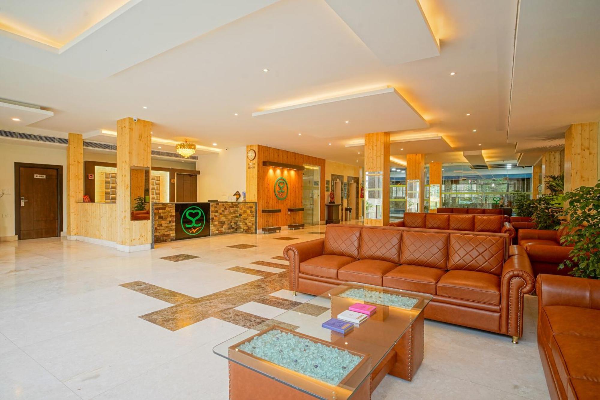 רישיקש The Grand Shiva Resort And Spa מראה חיצוני תמונה